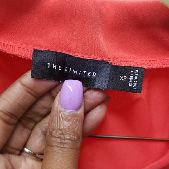 Orange top. - Picture 2 of 5